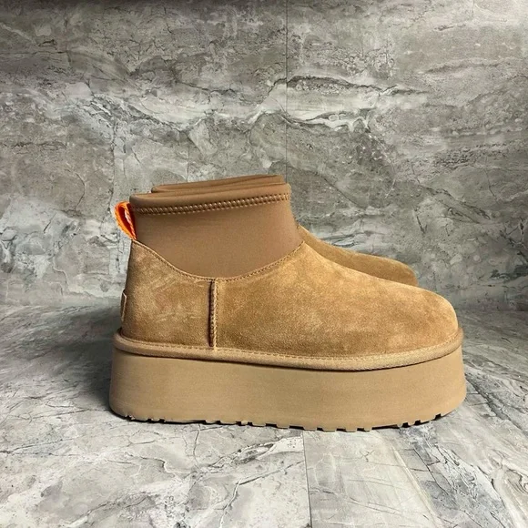 UGG Classica Mini Dipper boots - Picture 5 of 6